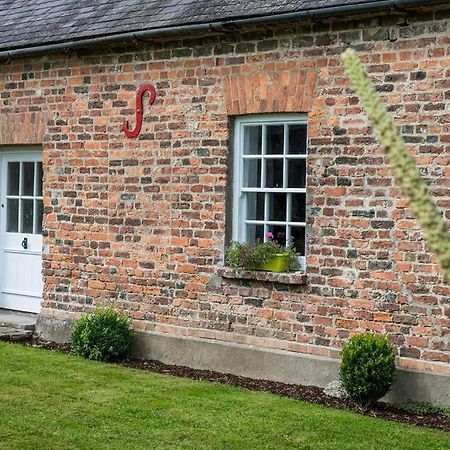 The Tack Room Cottage - Wells House & Gardens Wexford Exterior photo